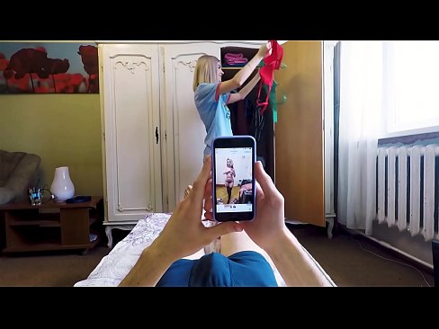 ❤️ La demi-sœur a fait jouir son frère juste avant que maman ne rentre à la maison. Vidéo de sexe at us ❤