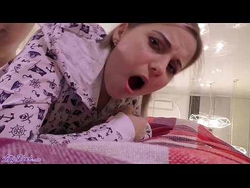 ❤️ Maman sexy avale et sexe prégénital - sperme en gros plan Vidéo de sexe at us ❤